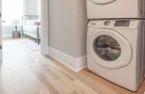 Soulard Retreat 7BR 9BA Courtyard ABODEbucks - Foto 21