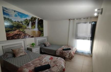 Impresionante alojamiento compuesto por 2 Chalets Adosados de lujo para 14 personas Piscina con CIRCUITO SPA - Foto 19