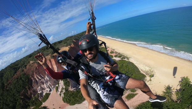 Volo in parapendio ad Arraial d'Ajuda - Foto 3