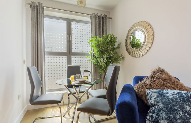 Queens Lodge 1-bed Apartment in Redhill - Foto 14