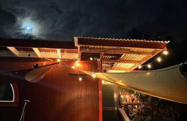 The Red Cottage and Hawaiian Pond Garden Paradise! - Foto 30