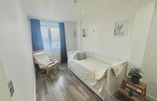 Apartamento con ubicación privilegiada playa - Foto 3