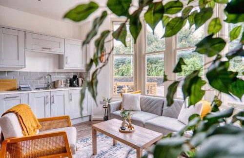 Stunning 2 Bed by the City Centre & Bute Park - Foto 4