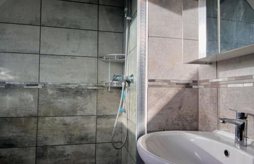 1501 - Maison familiale proche commerces - Foto 9