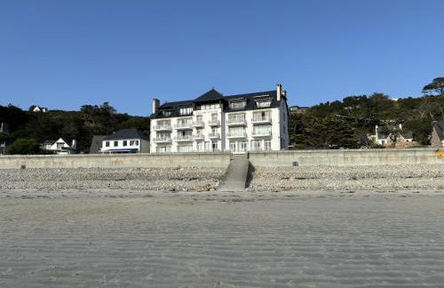 Bihit T2 trebeurden piscine et vue mer - Foto 7