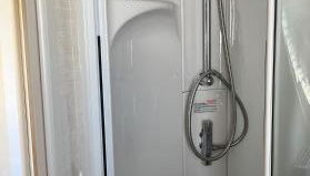 21 Riverview, Allhallows - Photo 2, Shower