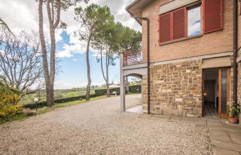 Lovely Apartment In Monteriggioni - Foto 8