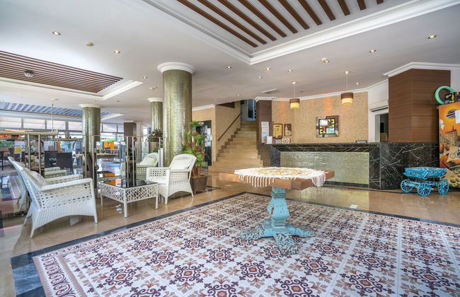 Carmen Suite Hotel - Foto 2