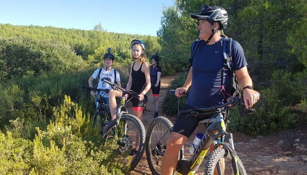 Exploring Montagne Sainte-Victoire