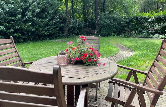 Refined Holiday Home in Guelders near Forest - Foto 23