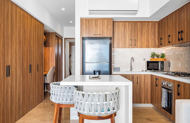 Oceanfront 1BR with Balcony & Pool - Foto 7