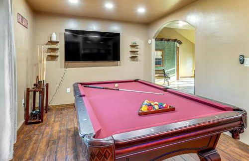 Italian-Styled Home with Lake Views and Private Pool - Photo 12