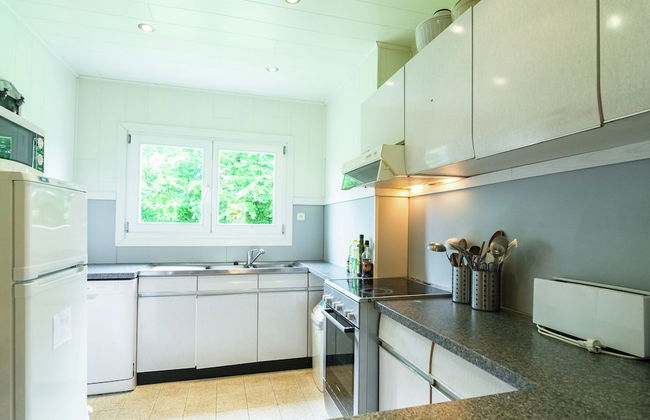 Detached Chalet With Views of the Lake of Butgenbach in the Middle of Nature - Foto 7