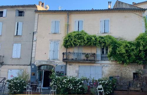 Cocon au cœur du village de Forcalquier - Foto 24