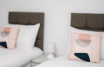 Stylish Self Check In Wigan Town Centre Apartment with Fast WiFi Ideal for Long Stays and Contractor Stays - Foto 6