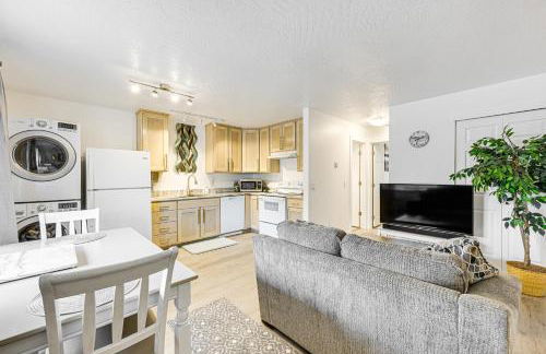 Walk to Parks Snug Soldotna Sanctuary! - Foto 1