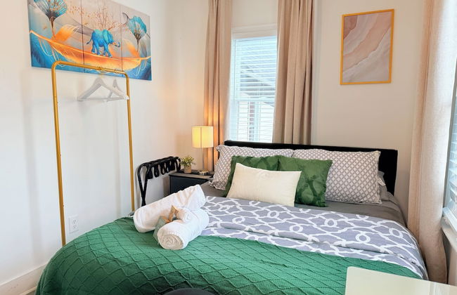 Modern Private Share Bedroom Bus stop to NYC - Foto 20