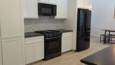 Welcome to Lilith's House! - Photo 2, stove