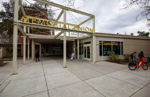 Well-Appointed Condo Across Street from UC Davis! - Foto 25