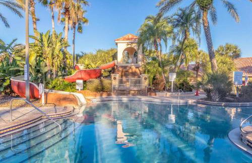 Disney World Cinderella Castle Lazy River Pool & Game Room - Foto 42