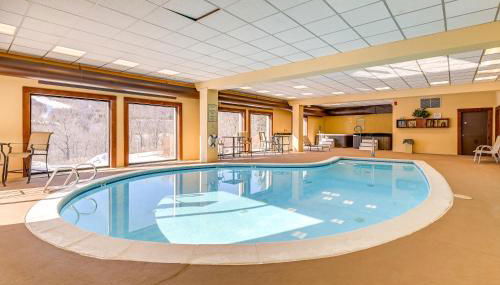 Bearfoot Apres Mtn-View Condo Less Than 1 Mi to Mt Snow! - Foto 3