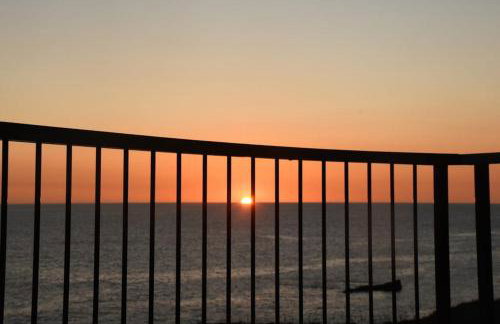 Pacific Bliss Haven - Photo 26