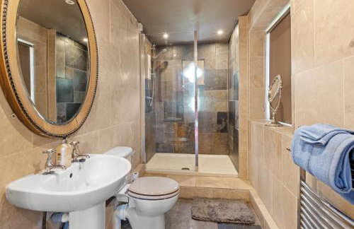 Country House with 7 bedrooms and 3 buildings - Foto 41