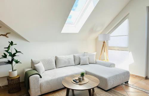 HAFENROMANTIK - Wohnen mit Charme im Herzen von Neustadt mit Blick auf das Binnenwasser - Foto 6