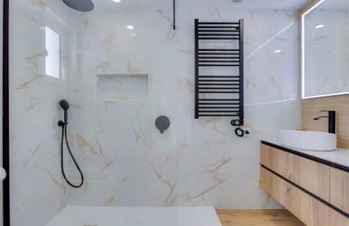 VILASOL - "Captain's Retreat" for 4 with AC facing the gardens & Pool - Foto 3