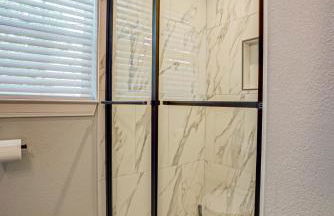 Casablanca Waco 5 mins from Baylor and Magnolia with Hot Tub,Firepit, Pet Friendly - Foto 24