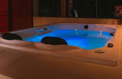 Chalé Canadense com Hidromassagem Pousada Índios Koroados - Foto 10