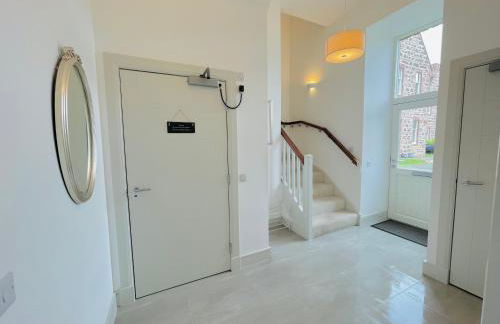 Great Glen Townhouse Inverness - Entire 3 Story Townhouse - Photo 23