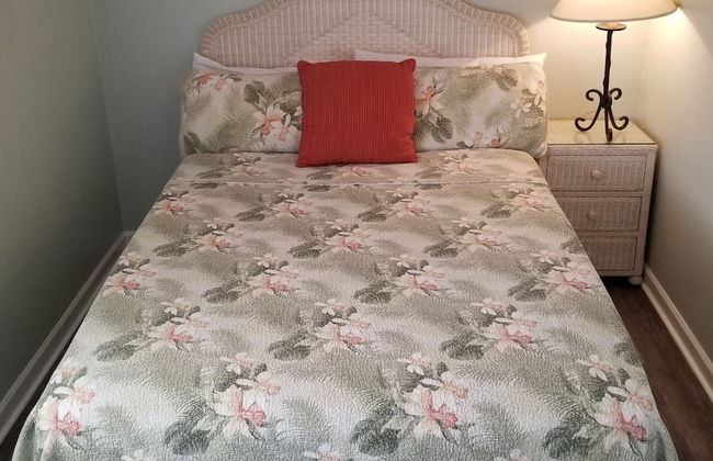 Tradewinds Beach Resort - Foto 3