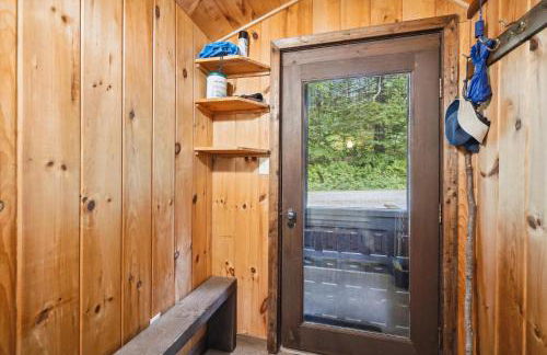 Perfect secluded 3 bedroom cozy getaway home Hawk Landing - Foto 45