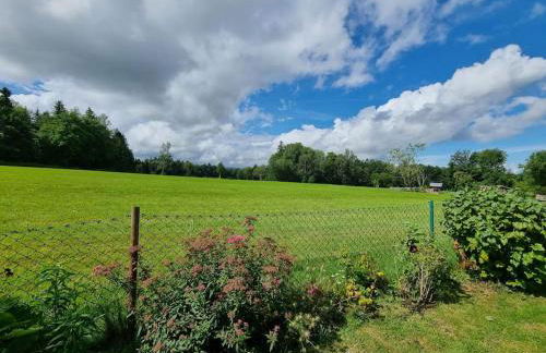 Ferienwohnung mit Garten und Bergblick - Foto 60