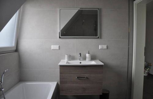 Neubau, Luxus, 3-Zi Wohn für KaffeeGenießer - Foto 9