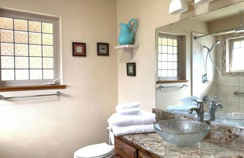 Yosemite Riverside Retreat with small beach access and air conditioning - Foto 15