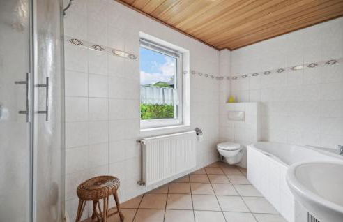 Cozy Home In Bad Brambach With Sauna - Foto 18