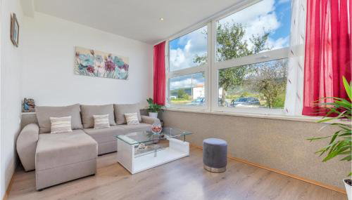 Three-Bedroom Holiday Home In Neoric - Foto 3