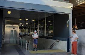 AM Chinorros Square. - Photo 49