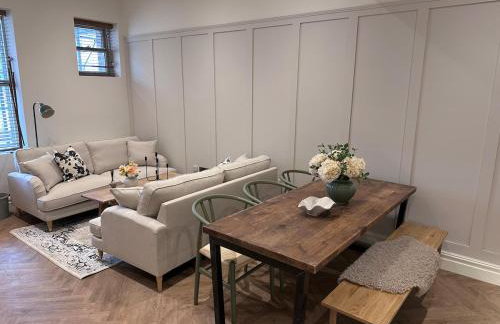 Dog Friendly 3 bedroom apartment - Foto 27