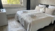 FEWO am Deich 1 Zentral mit Stadtblick und Kontaktloser Check in - Foto 3