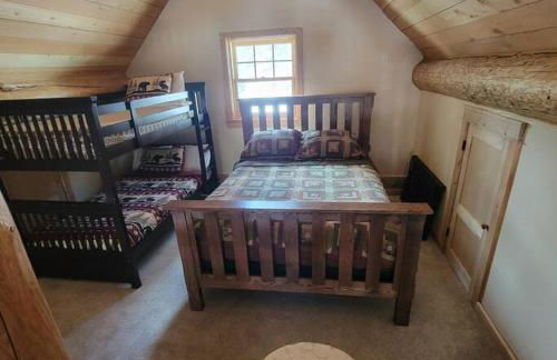 Moose Mtn Lodge/Luxury Cabin/Hot Tub/Fireplace - Foto 53