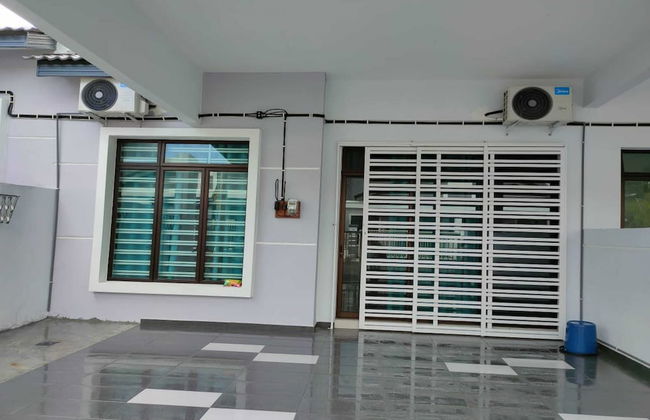 OYO Homes 90611 Homestay D'emas - Foto 25