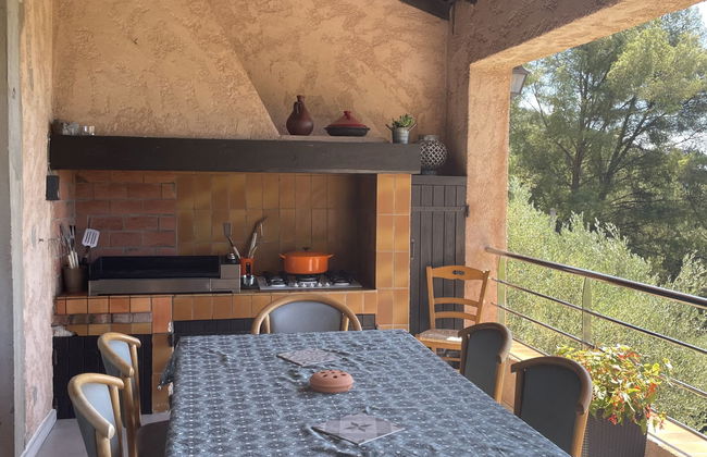 4 bedroom House in La Valette-du-Var with private pool and garden - Photo 21