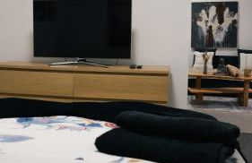 Zentrale Citywohnung mit Küche & privatem Zugang - Foto 7