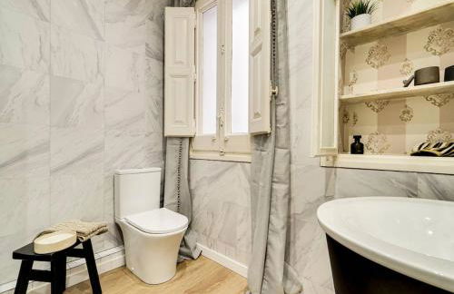 Casa modernista en Paseo de Gracia - Photo 32