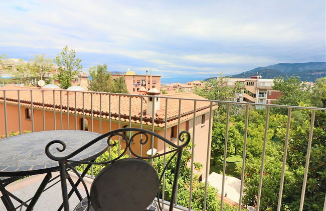 Benny House - Foto 1