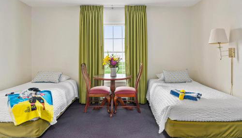 Spectacular Top Floor Deluxe Suite with Beautiful View & More! - Foto 5