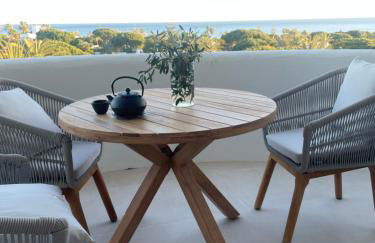 Coronado Apartment - Photo 16